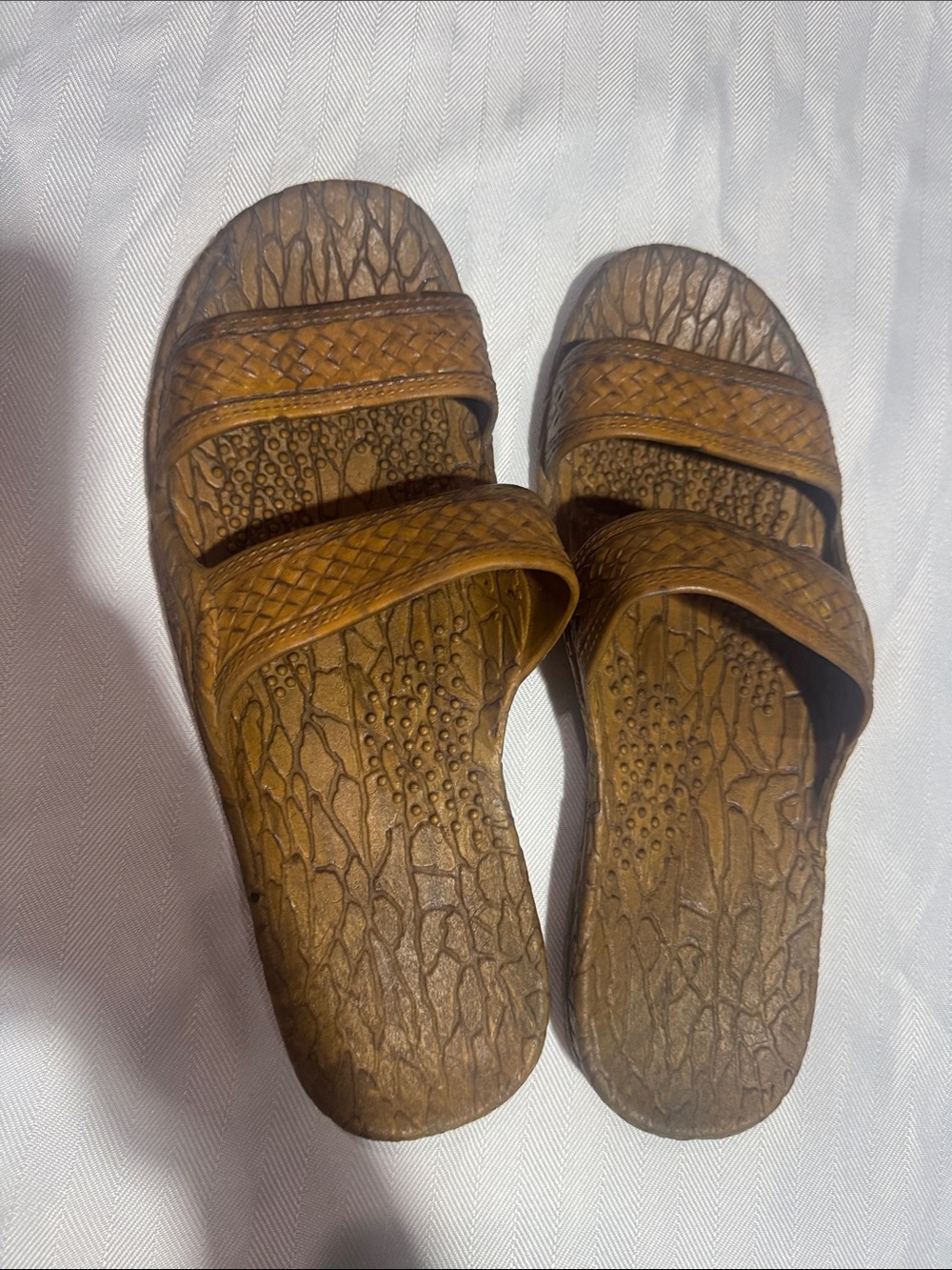 Pali Hawaii Tan Brown Dual-Strap Slide Sandals